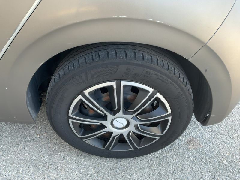 Peugeot 208 1.6 Blue-HDi Active 2015 – снимка 5