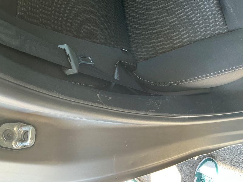 Peugeot 208 1.6 Blue-HDi Active 2015 – снимка 29