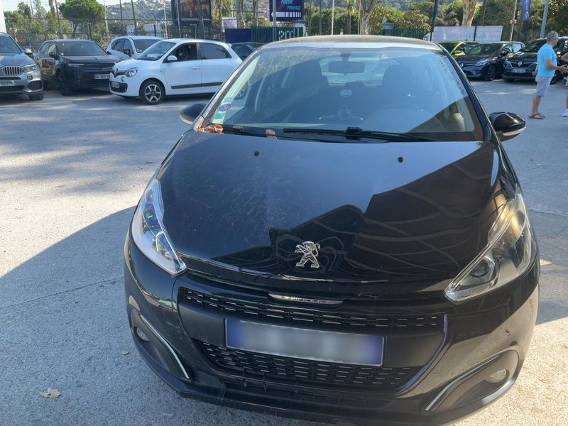 Peugeot 208 1.2 e-VTi Active 2017 – снимка 14