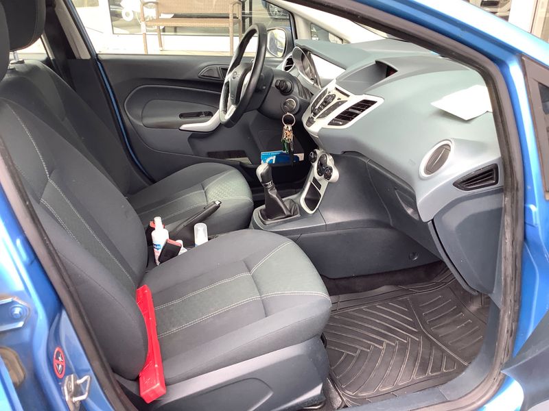 Ford Fiesta 1.25 Titanium 2011 – снимка 3