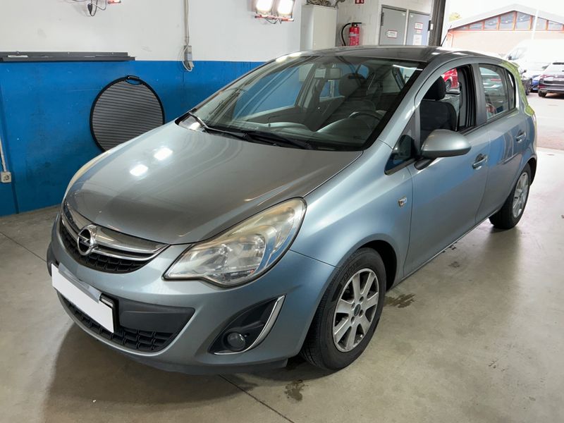 Opel Corsa 1.3 CDTI Satellite 2011 – снимка 1