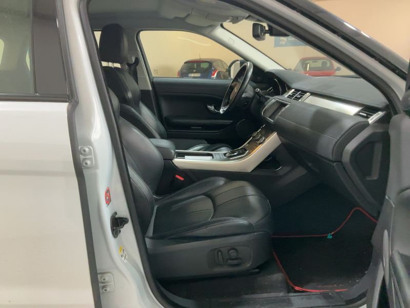 Land Rover Evoque 2.0 Sd4 SE Dynamic 2016 – снимка 16