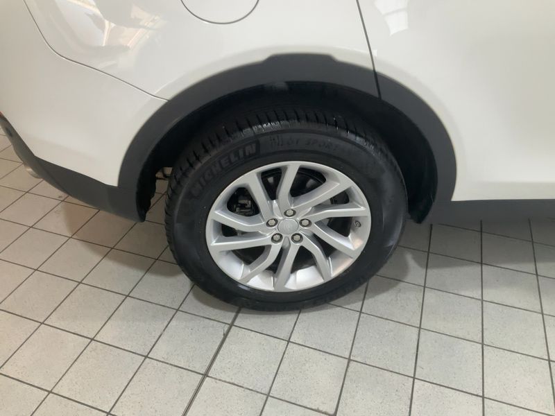 Land Rover Discovery Sport 2.0 Turbo SE AWD 2018 – снимка 9