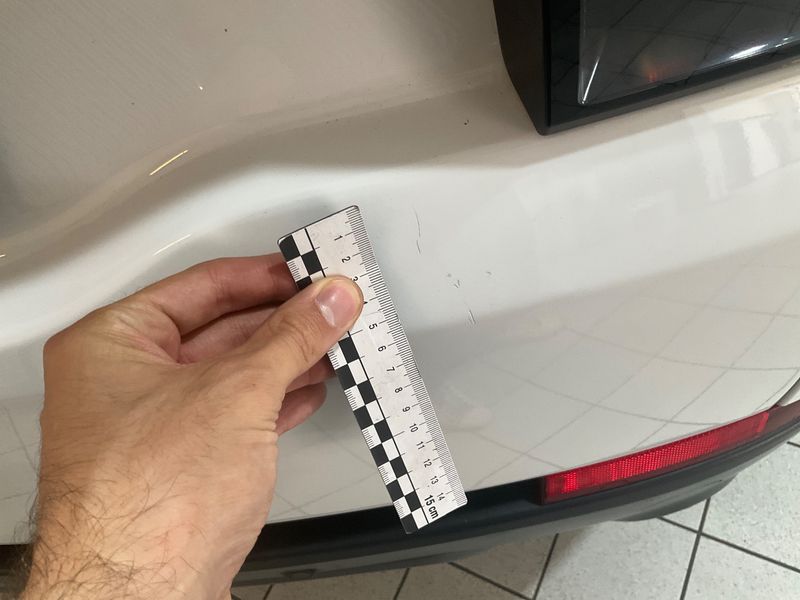 Land Rover Discovery Sport 2.0 Turbo SE AWD 2018 – снимка 30