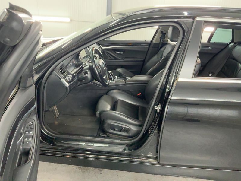 BMW 5er 530d xDrive 2015 – снимка 11