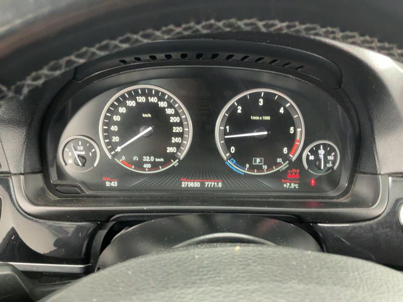 BMW 5er 530d xDrive 2015 – снимка 13