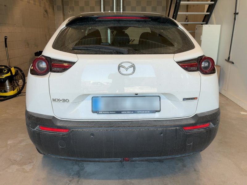 Mazda MX-30 electric drive 125 kW Exclusive-Line R-EV 2024 – снимка 7