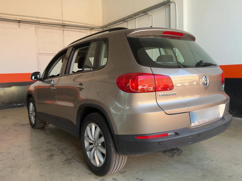 Volkswagen Tiguan 2.0 TDI T1 BlueMotion Tech 2015 – снимка 6