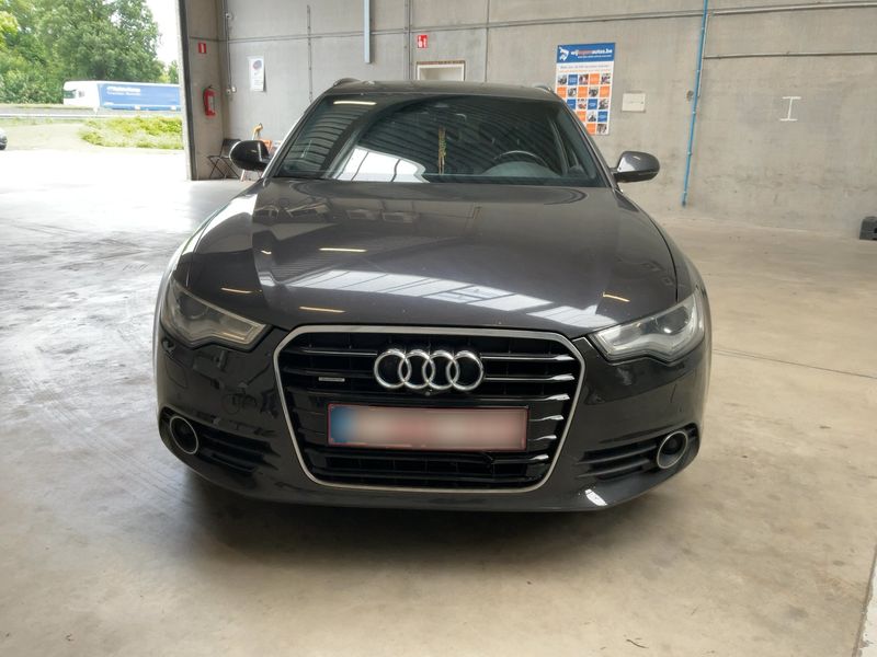 Audi A6 3.0 V6 TDI quattro 2013 – снимка 14