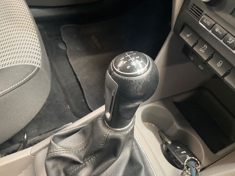 Seat Toledo 1.2 TSI Style 2013 – снимка 25