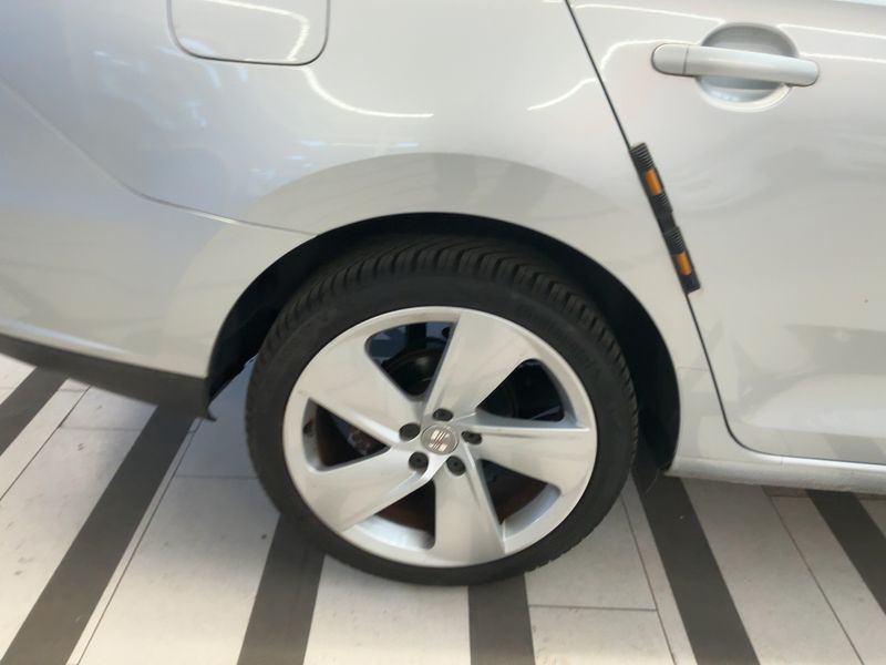 Seat Toledo 1.2 TSI Style 2013 – снимка 9