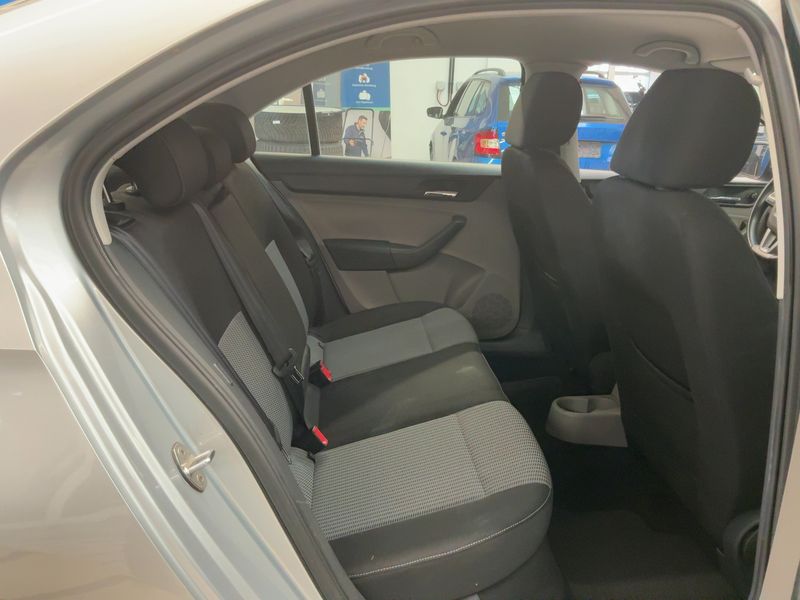 Seat Toledo 1.2 TSI Style 2013 – снимка 19