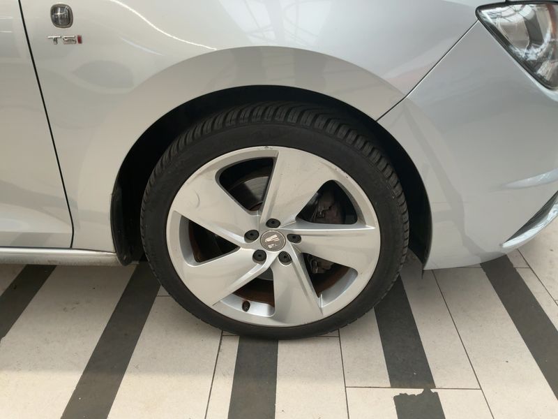 Seat Toledo 1.2 TSI Style 2013 – снимка 11