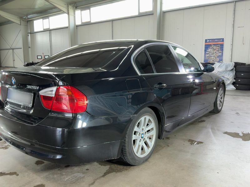 BMW 3er 325i 2007 – снимка 8