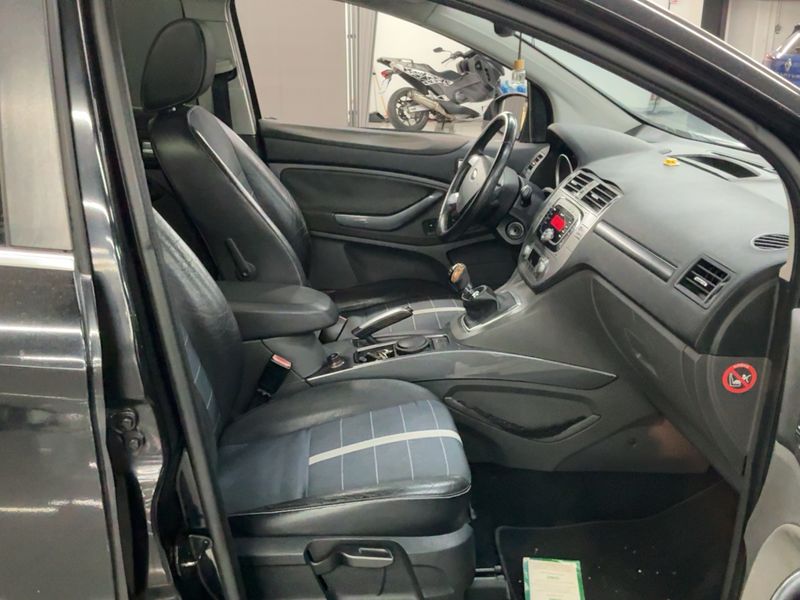 Ford Kuga 2.0 TDCi Titanium 2008 – снимка 16