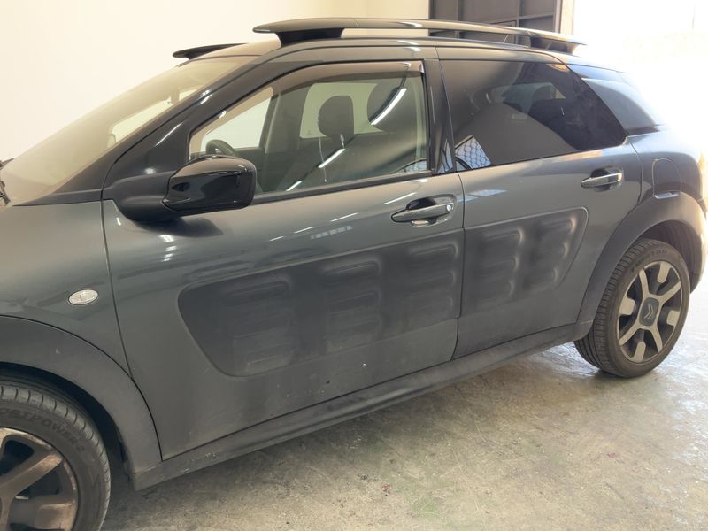 Citroen C4 Cactus 1.6 Blue-HDi Shine 2017 – снимка 4