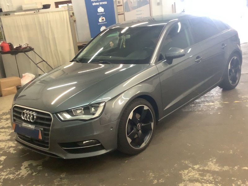 Audi A3 Sportback 2.0 TDI Ambition 2015 – снимка 1