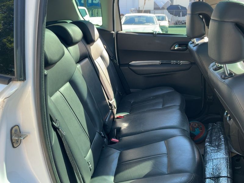 Peugeot 3008 2.0 HDi Active 2012 – снимка 19