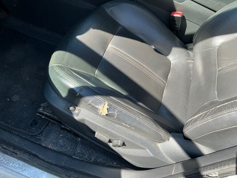 Peugeot 3008 2.0 HDi Active 2012 – снимка 27