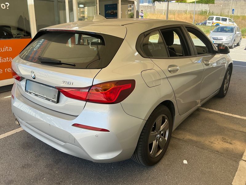 BMW 1er 118i Advantage 2020 – снимка 8