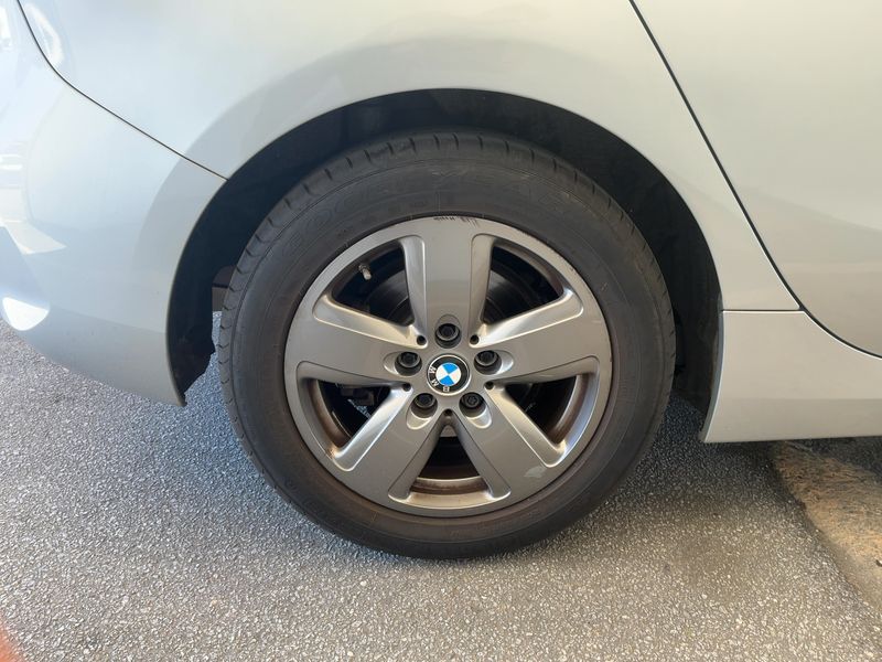 BMW 1er 118i Advantage 2020 – снимка 9