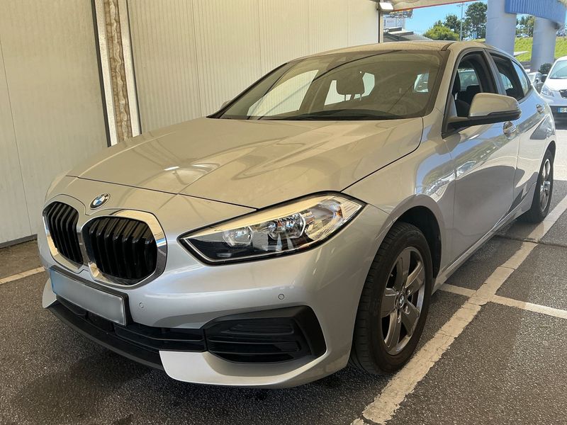 BMW 1er 118i Advantage 2020 – снимка 1