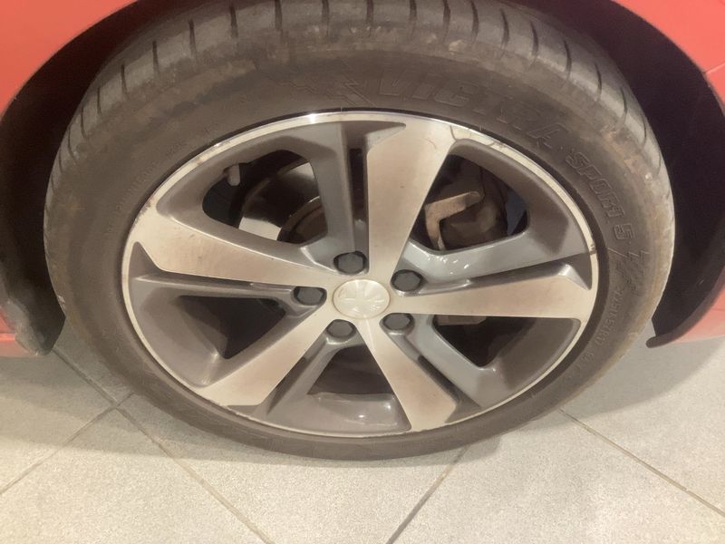Peugeot 308 1.6 Blue-HDi Allure 2017 – снимка 11