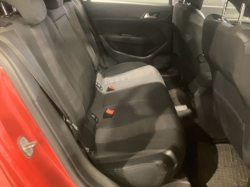 Peugeot 308 1.6 Blue-HDi Allure 2017 – снимка 19