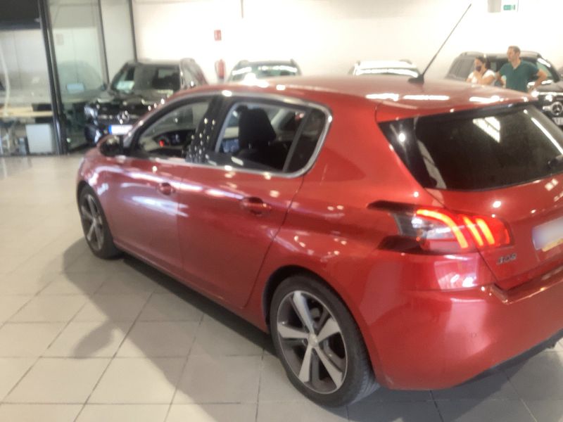 Peugeot 308 1.6 Blue-HDi Allure 2017 – снимка 6