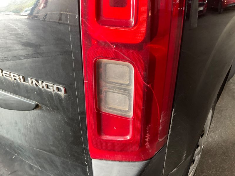 Citroen Berlingo 1.5 Blue-HDi Feel M 2018 – снимка на щета 55