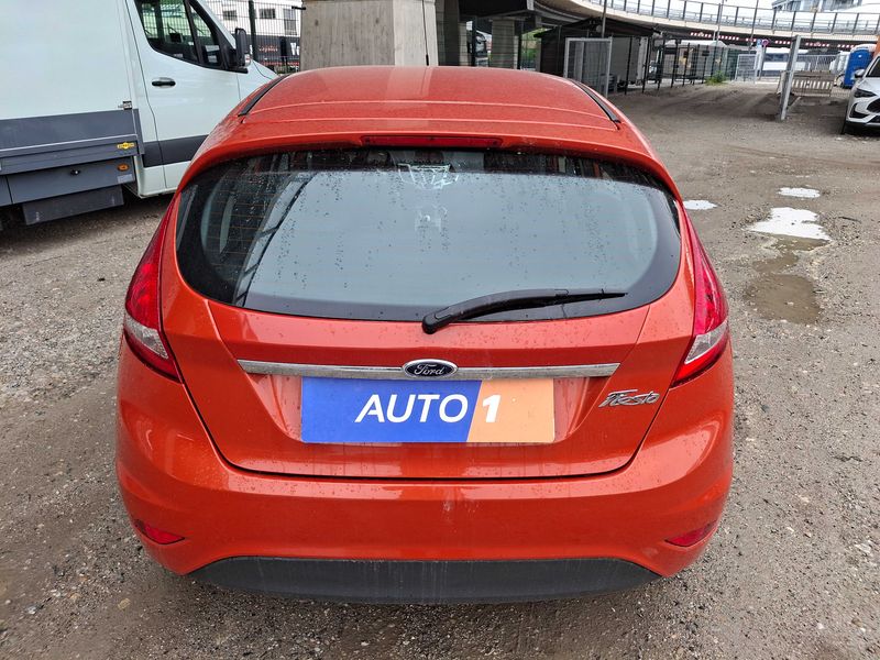 Ford Fiesta 1.25 Titanium 2012 – снимка 4