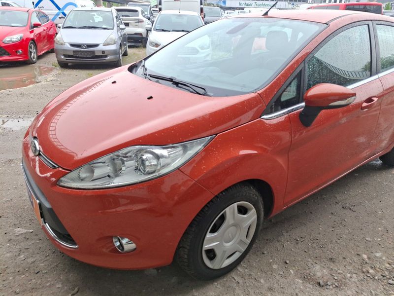 Ford Fiesta 1.25 Titanium 2012 – снимка 2