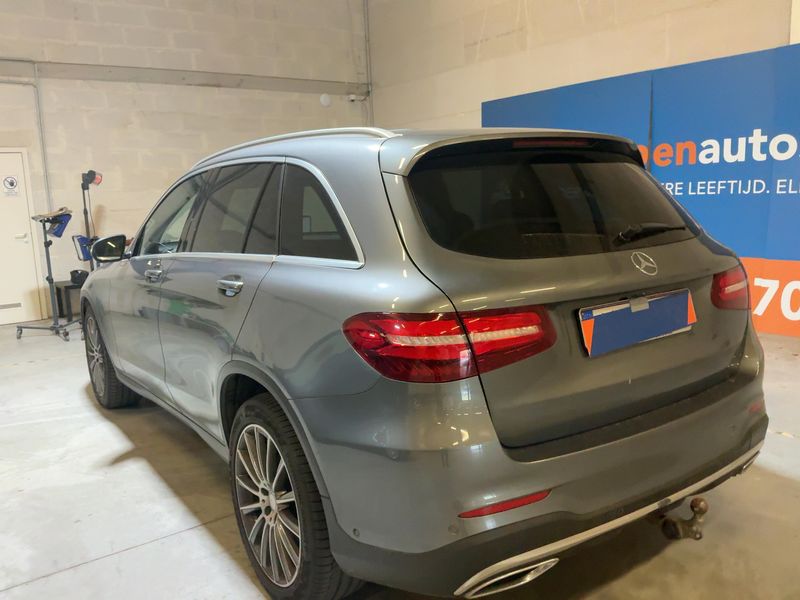 Mercedes-Benz GLC-Klasse GLC 220 4Matic AMG Line 2016 – снимка 6