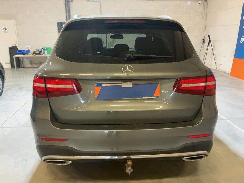Mercedes-Benz GLC-Klasse GLC 220 4Matic AMG Line 2016 – снимка 7