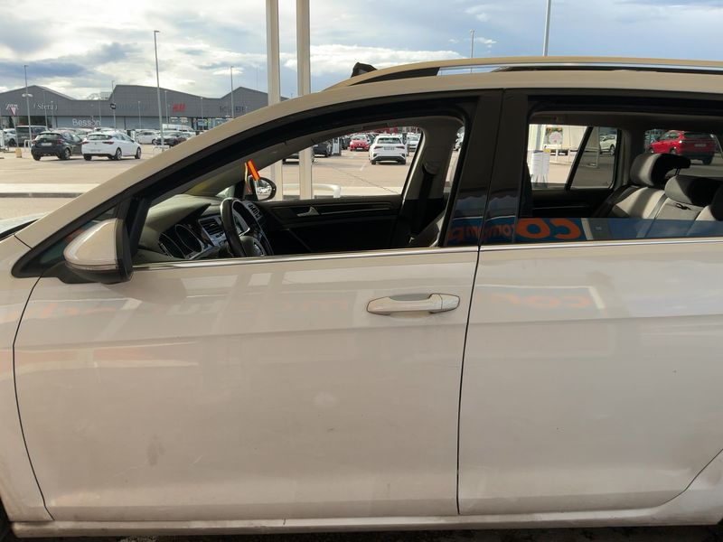 Volkswagen Golf VII 2.0 TDI Sport BlueMotion Tech 2015 – снимка 4