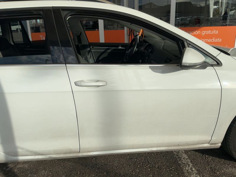 Volkswagen Golf VII 2.0 TDI Sport BlueMotion Tech 2015 – снимка 10