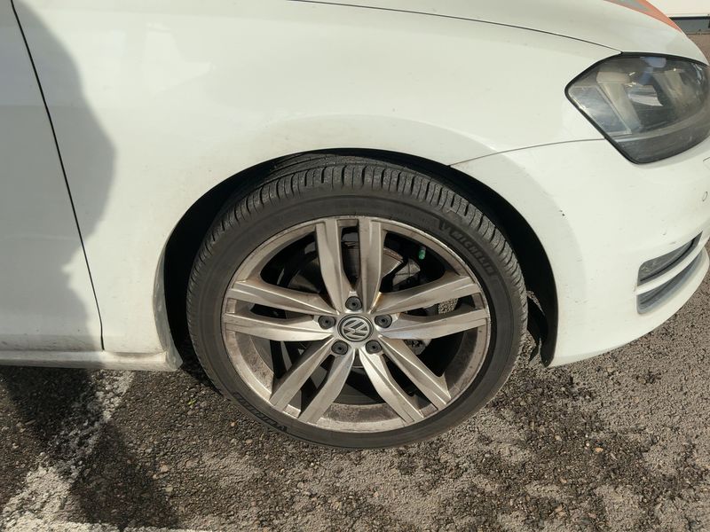 Volkswagen Golf VII 2.0 TDI Sport BlueMotion Tech 2015 – снимка 11