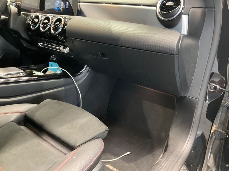 Mercedes-Benz A-Klasse A 200 2020 – снимка 28