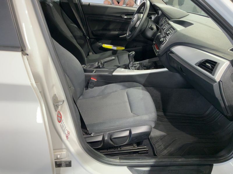 BMW 1er 116i 2012 – снимка 17
