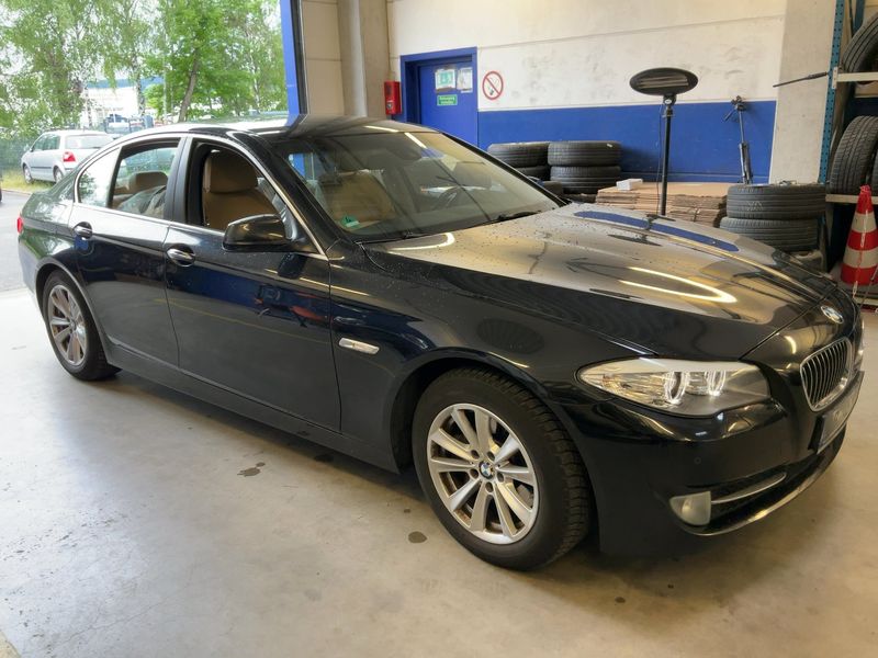 BMW 5er 535i xDrive 2011 – снимка 12