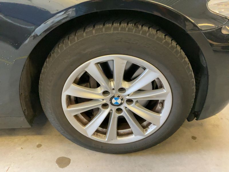 BMW 5er 535i xDrive 2011 – снимка 11