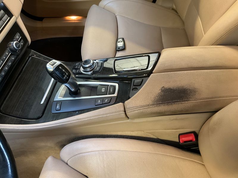 BMW 5er 535i xDrive 2011 – снимка 31