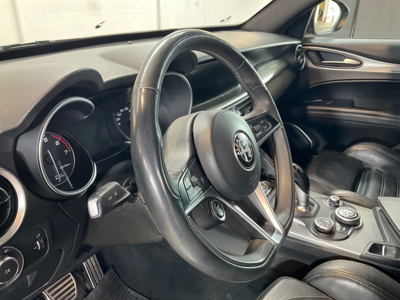 Alfa Romeo Stelvio 2.0 Turbo Super Q4 2018 – снимка 29