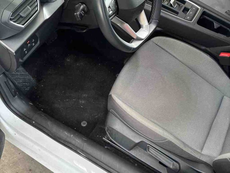 Seat Leon 2.0 TDI Style 2023 – снимка 40