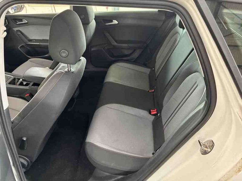 Seat Leon 2.0 TDI Style 2023 – снимка 34
