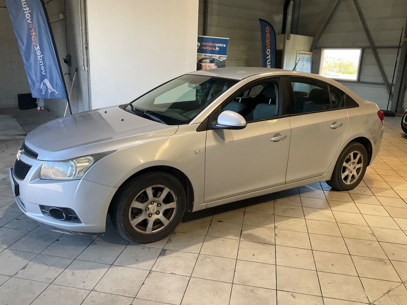Chevrolet Cruze 2.0 Diesel LT 2010 – снимка 1