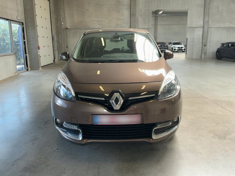Renault Grand Scenic 1.4 TCe Luxe 2012 – снимка 14