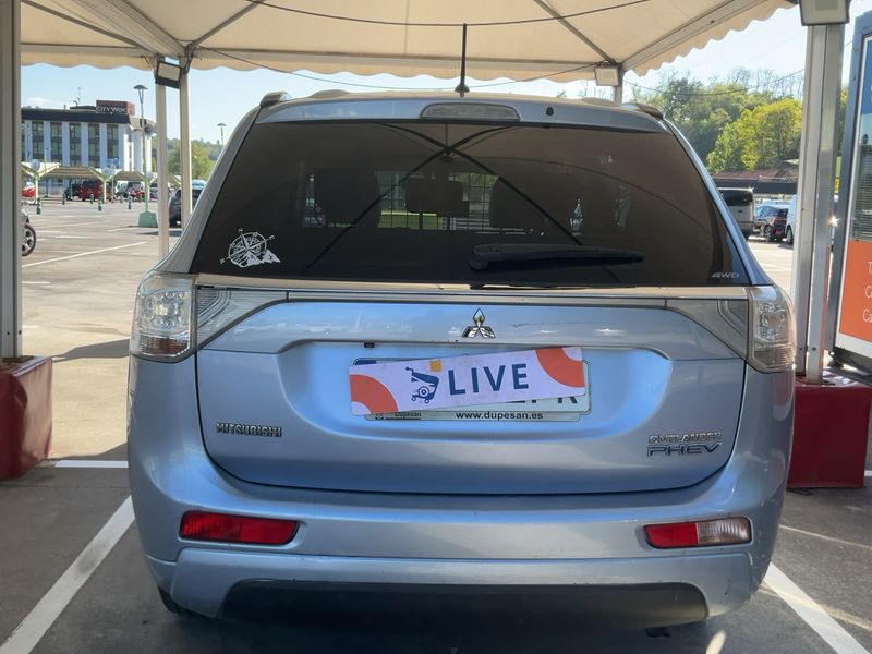 Mitsubishi Outlander 2.0 PHEV Motion 4WD 2014 – снимка 7