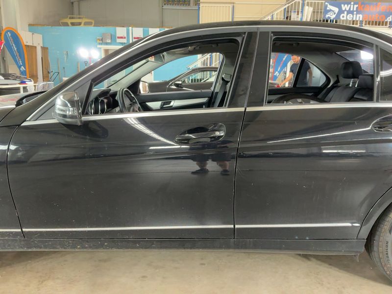 Mercedes-Benz C-Klasse C 220 CDI BlueEfficiency Avantgarde 2013 – снимка 4