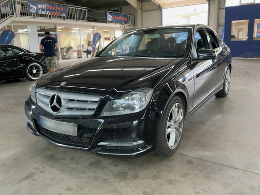 Mercedes-Benz C-Klasse C 220 CDI BlueEfficiency Avantgarde 2013